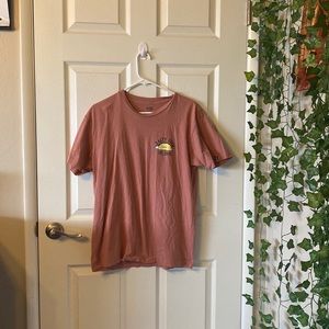 Comfy Salty Crew “fish tacos” M tee shirt